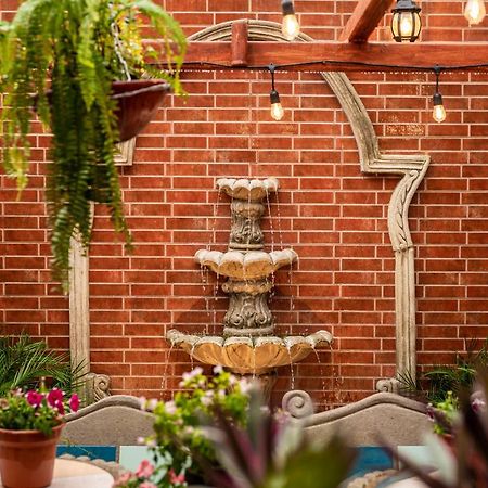 Hostal Victoria Гранада Экстерьер фото