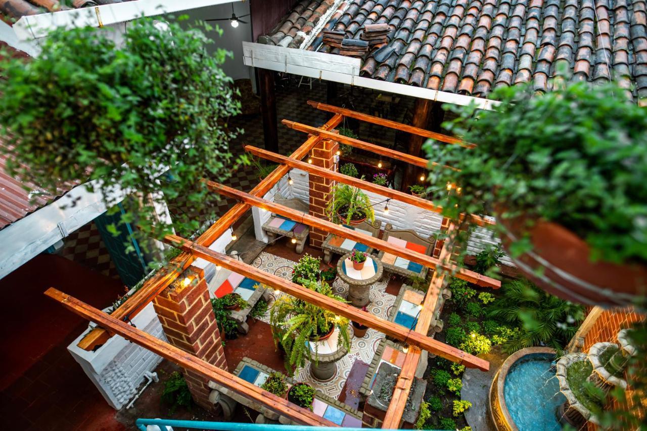 Hostal Victoria Гранада Экстерьер фото