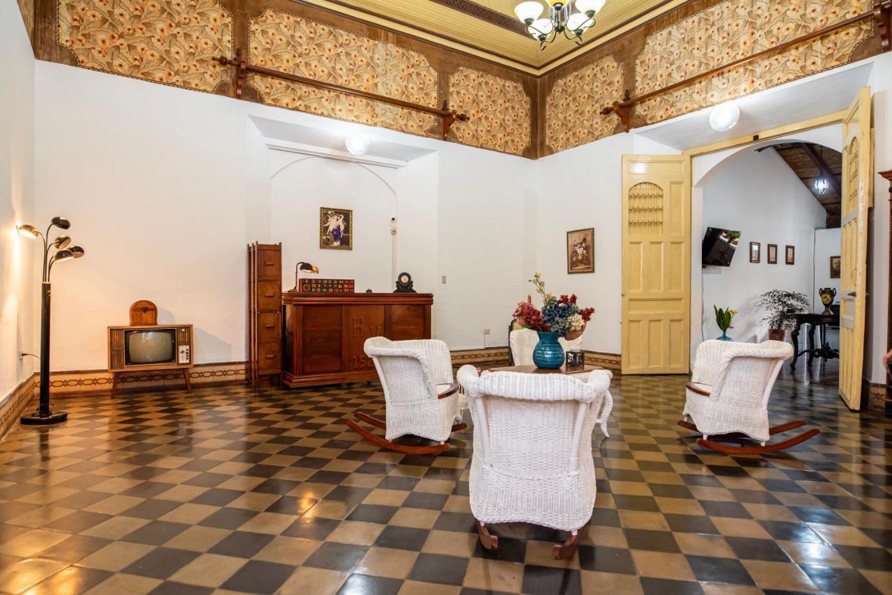 Hostal Victoria Гранада Экстерьер фото