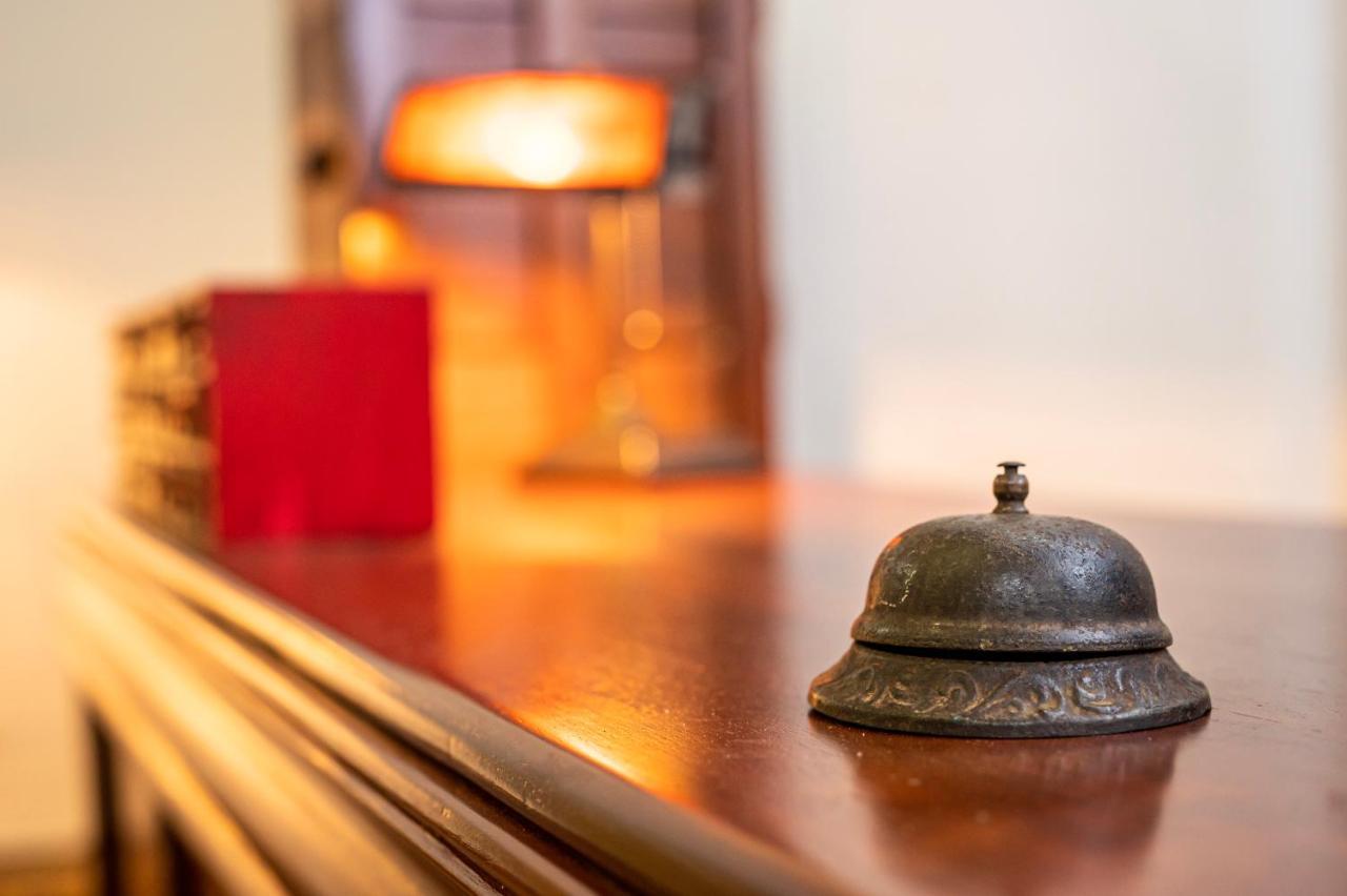 Hostal Victoria Гранада Экстерьер фото
