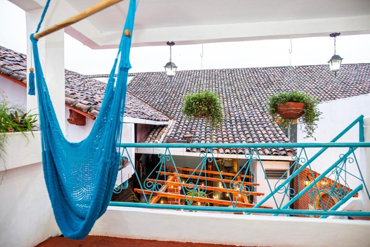 Hostal Victoria Гранада Экстерьер фото