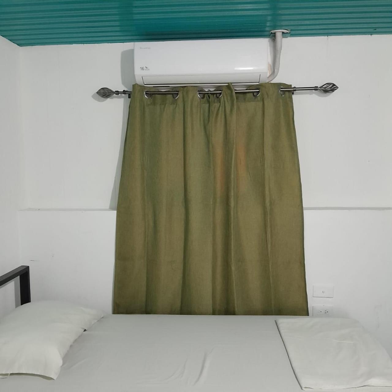 Hostal Victoria Гранада Экстерьер фото