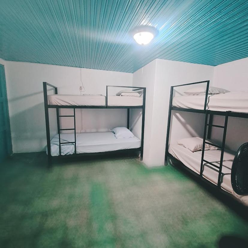 Hostal Victoria Гранада Экстерьер фото
